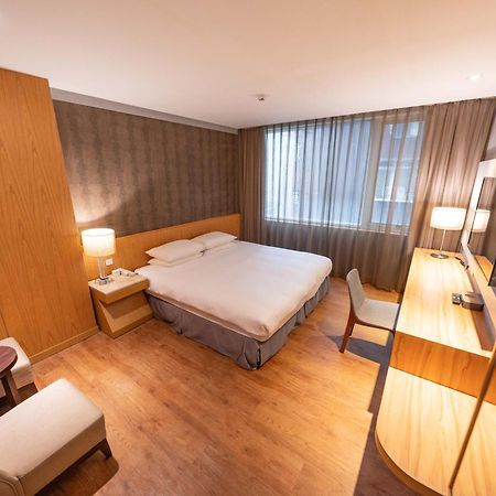 טאיפיי 雲富大飯店 Hotel Cloud-Zhongshan מראה חיצוני תמונה