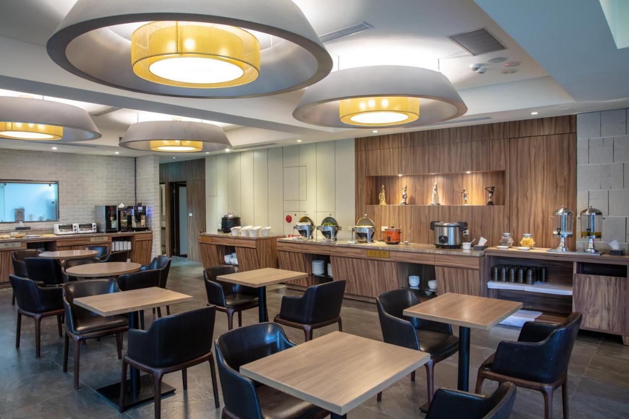 טאיפיי 雲富大飯店 Hotel Cloud-Zhongshan מראה חיצוני תמונה
