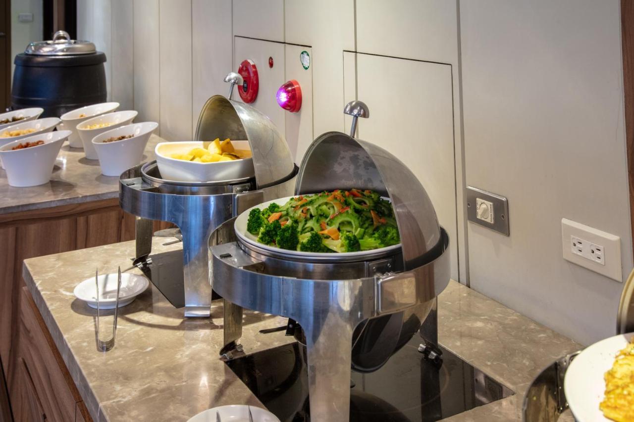 טאיפיי 雲富大飯店 Hotel Cloud-Zhongshan מראה חיצוני תמונה