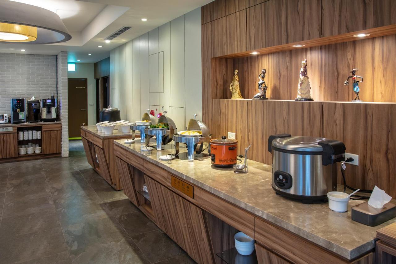 טאיפיי 雲富大飯店 Hotel Cloud-Zhongshan מראה חיצוני תמונה