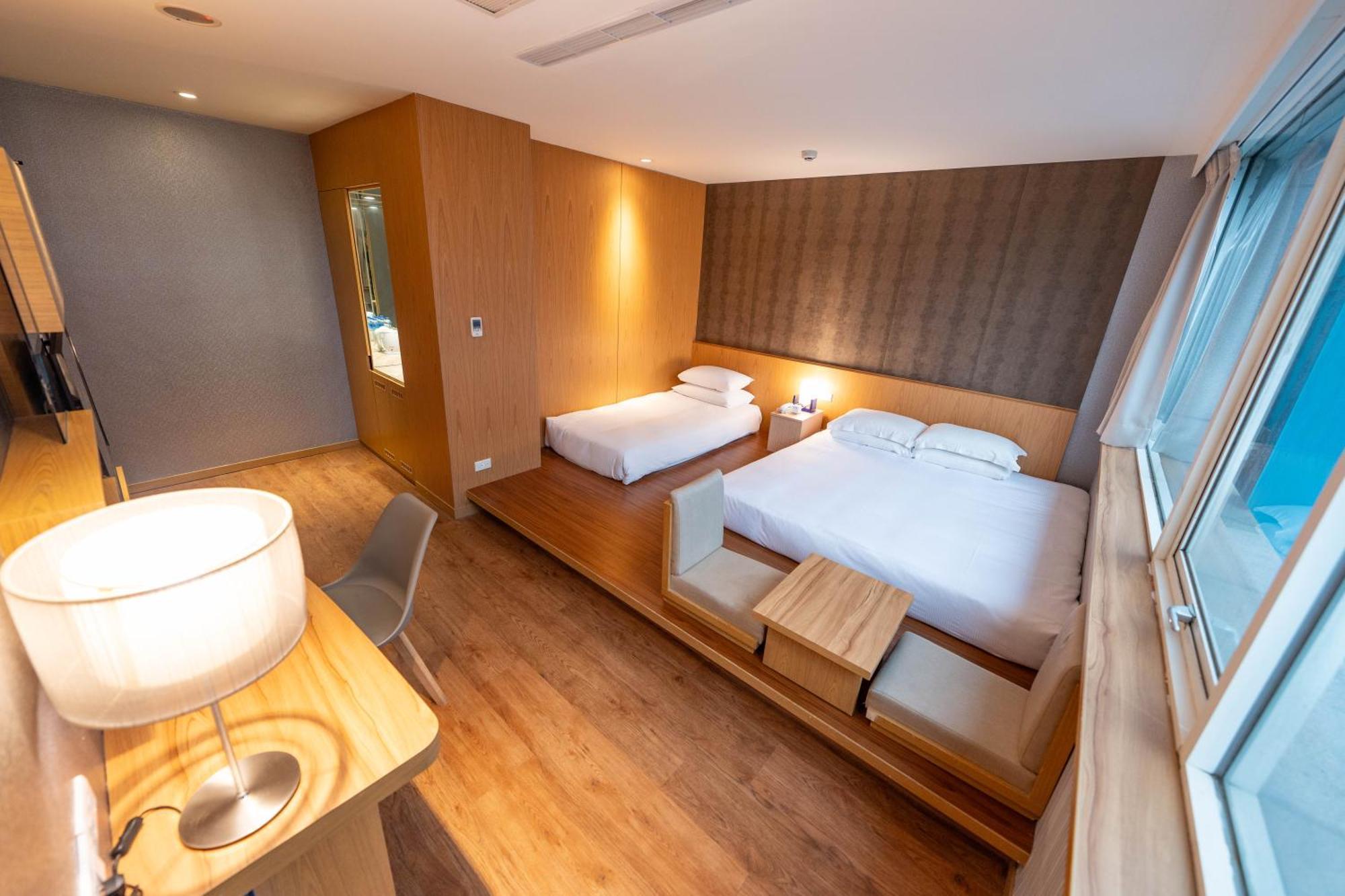 טאיפיי 雲富大飯店 Hotel Cloud-Zhongshan מראה חיצוני תמונה